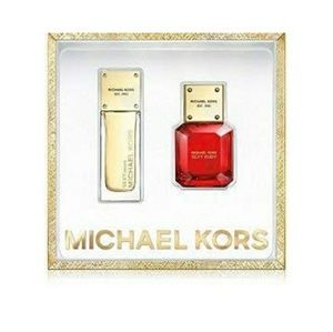 Michael Kors Beauty Travel Set